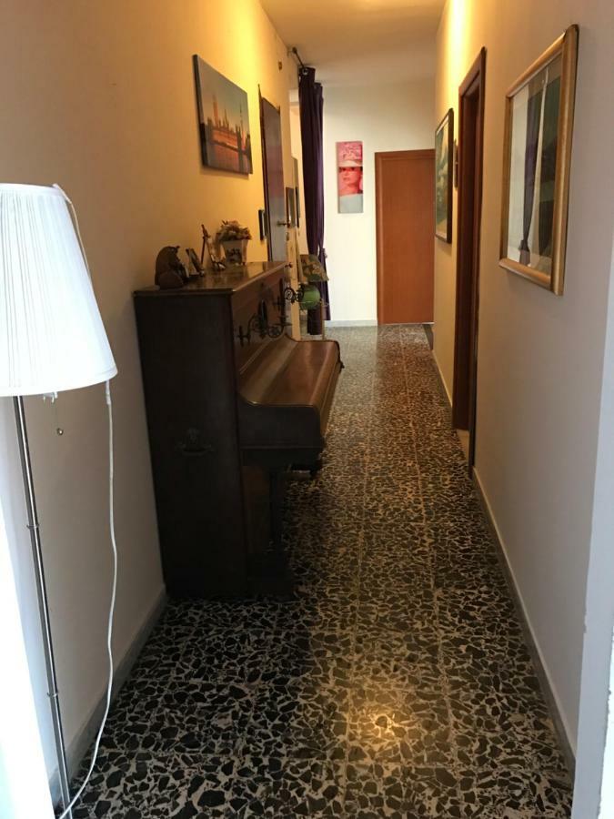 B&B Cagliari Ariosto Bagian luar foto
