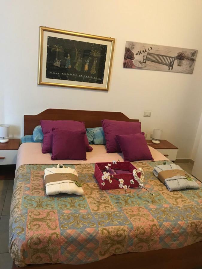 B&B Cagliari Ariosto Bagian luar foto