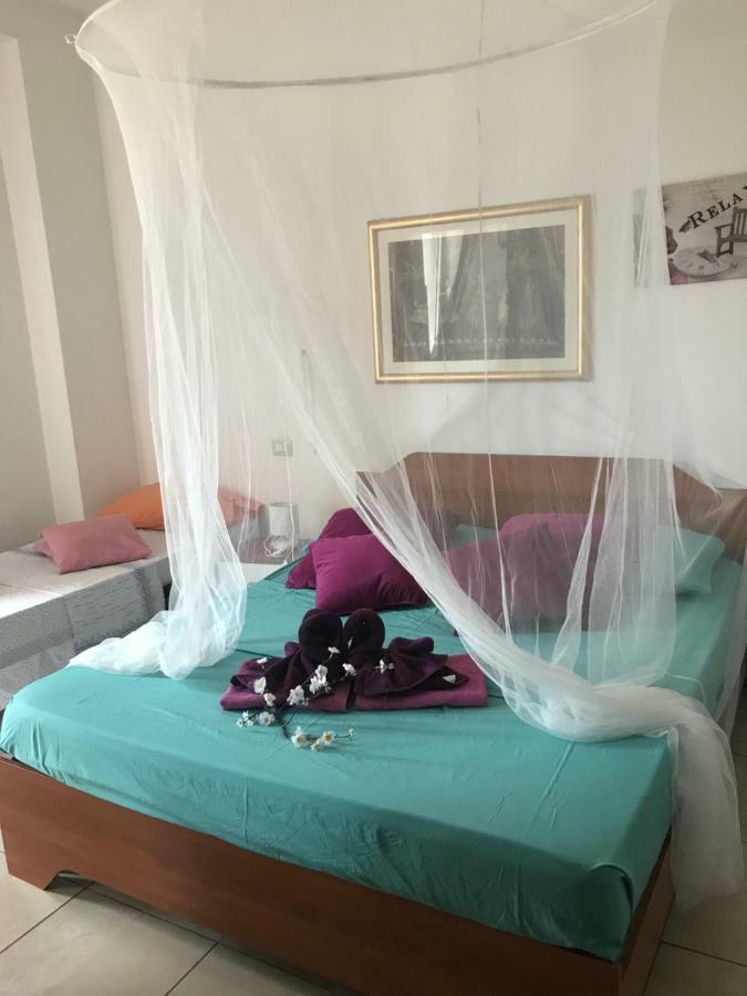 B&B Cagliari Ariosto Bagian luar foto