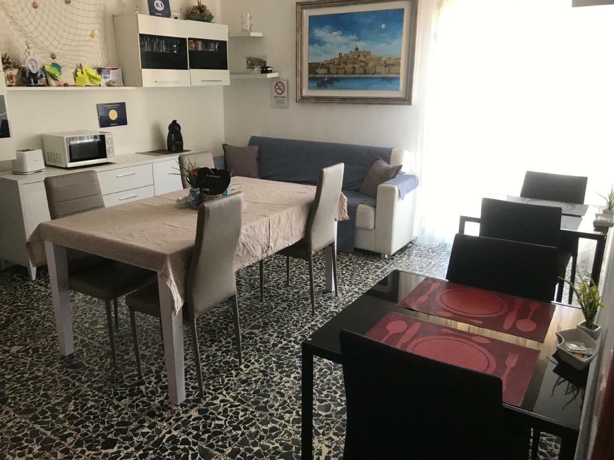 B&B Cagliari Ariosto Bagian luar foto